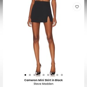 Black size 8 Steve Madden Mini Skirt